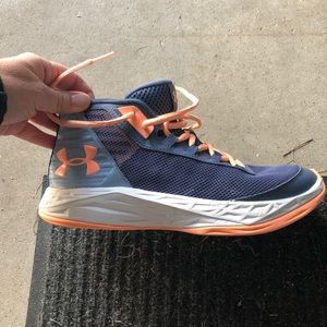 UA Basketball Sneakers Girls size 7